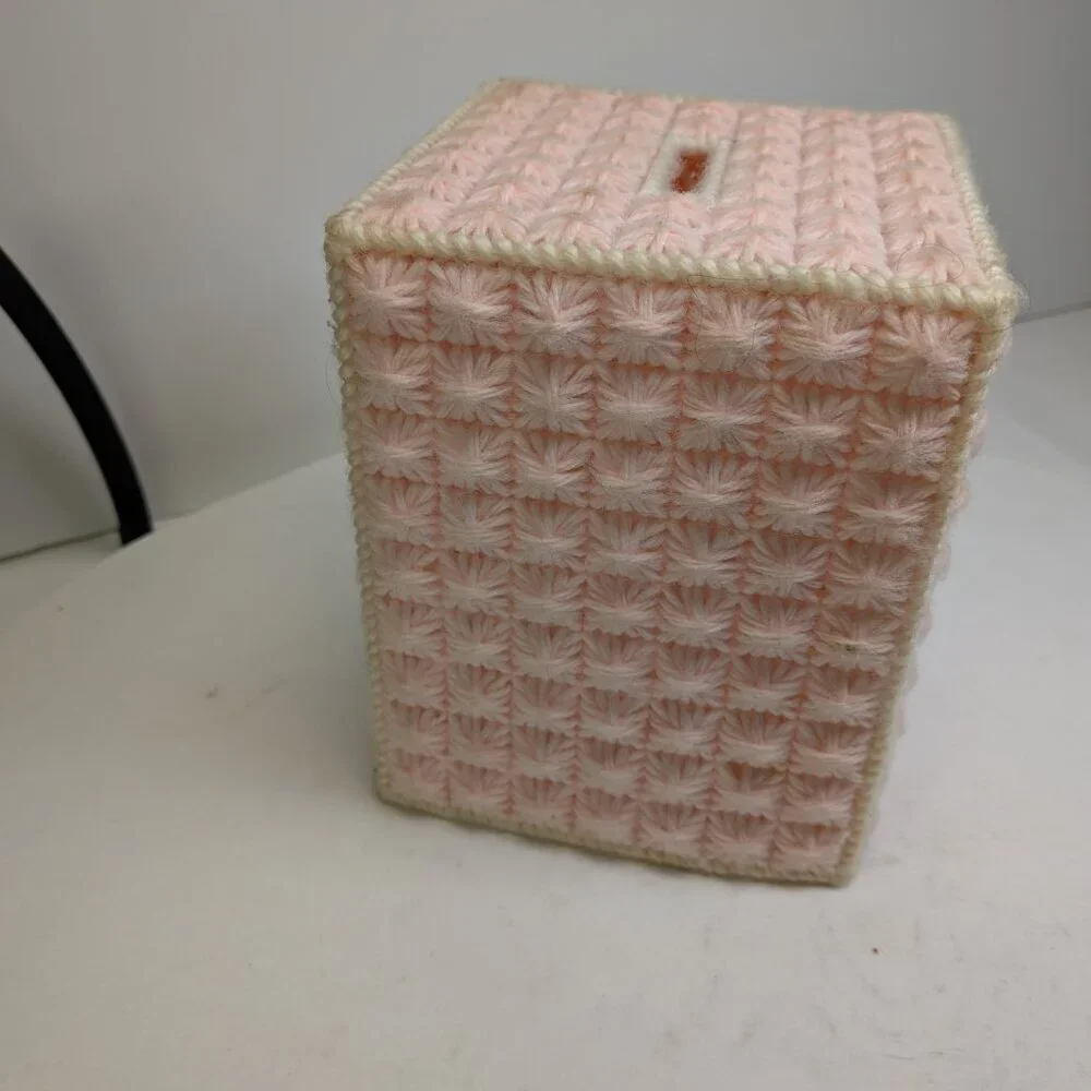 Vintage Pink plastic canvas tissue box cover